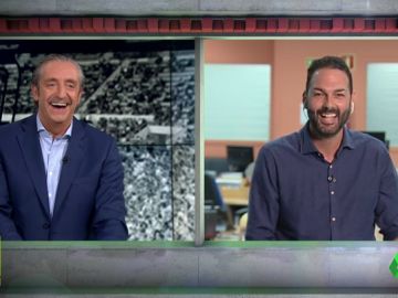 Imperdible: el ataque de risa de Josep Pedrerol en pleno directo Imperdible: el ataque de risa de Josep Pedrerol en pleno directo