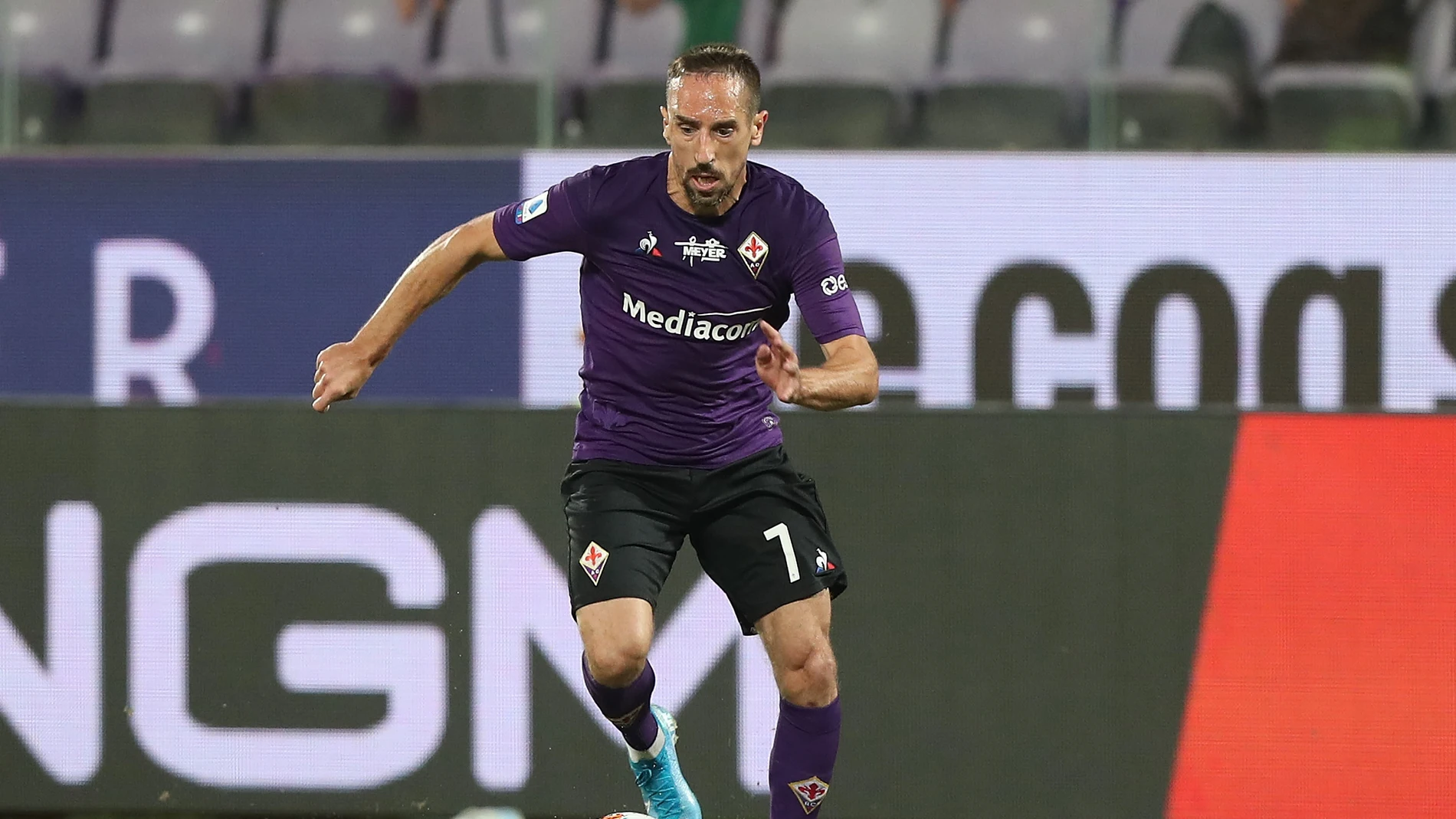 Ribery, durante un partido con la Fiorentina