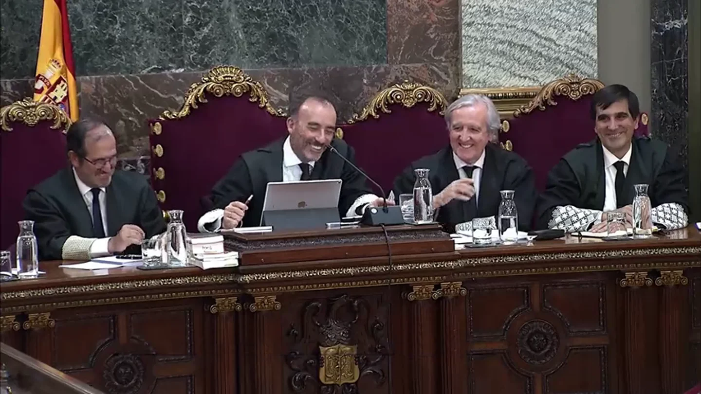 La "pasión" de Junqueras, Rajoy siendo Rajoy o las 'riñas' de Marchena: los momentos más destacados del juicio del procés La "pasión" de Junqueras, Rajoy siendo Rajoy o las 'riñas' de Marchena: los momentos más destacados del juicio del procés