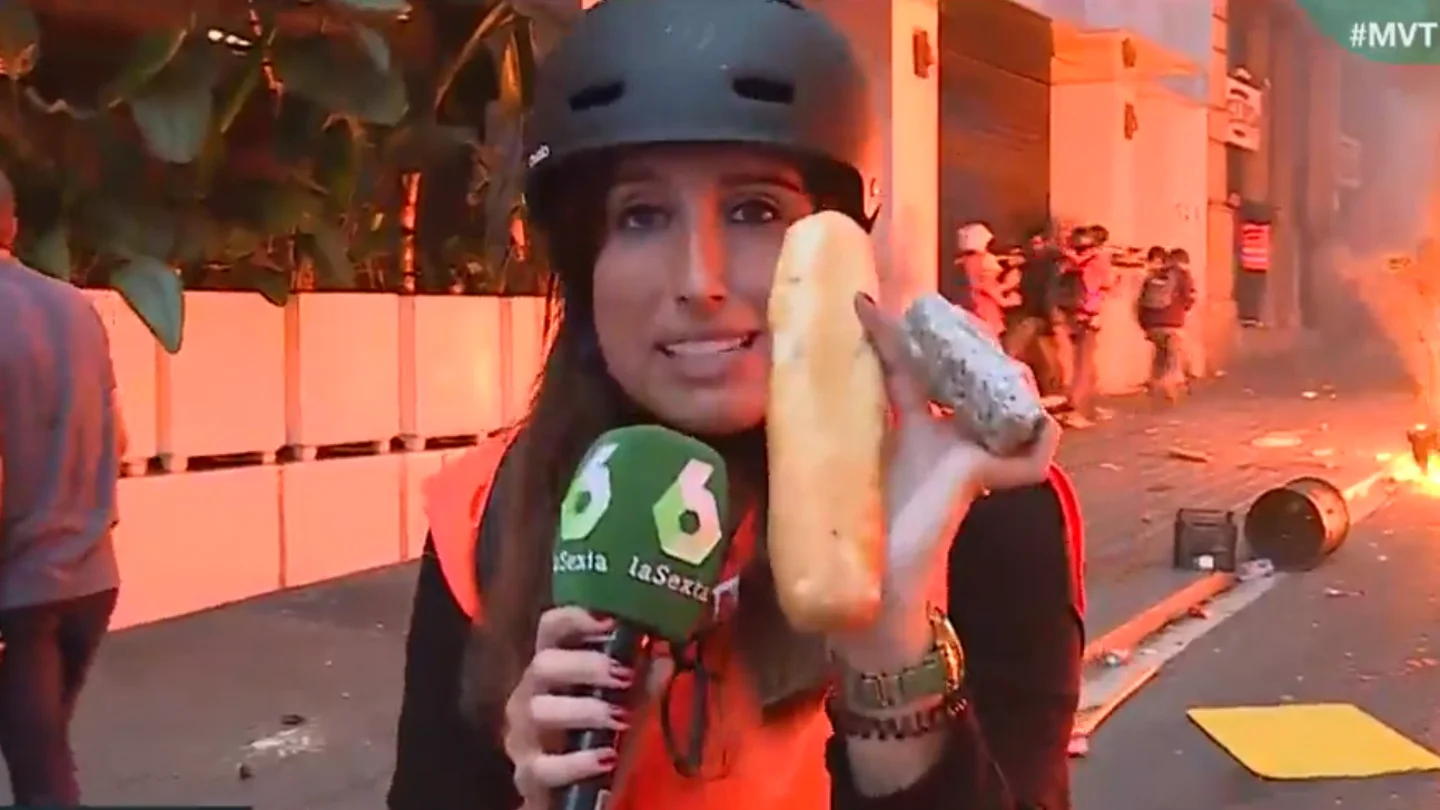 Algunos de los objetos que lanzan los manifestantes Algunos de los objetos que lanzan los manifestantes