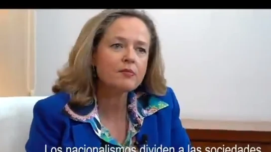 Nadia Calvino durante su intervención en el vídeo Nadia Calvino durante su intervención en el vídeo