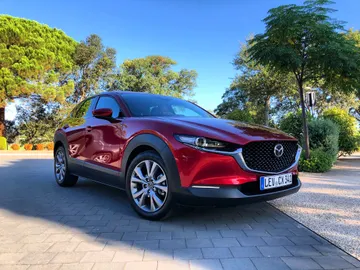 Mazda CX-30 Skyactiv-X Mazda CX-30 Skyactiv-X