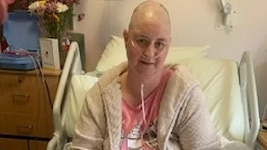 Imagen de la madre con cáncer que ha adelantado la Navidad para celebrarla con sus hijos Imagen de la madre con cáncer que ha adelantado la Navidad para celebrarla con sus hijos