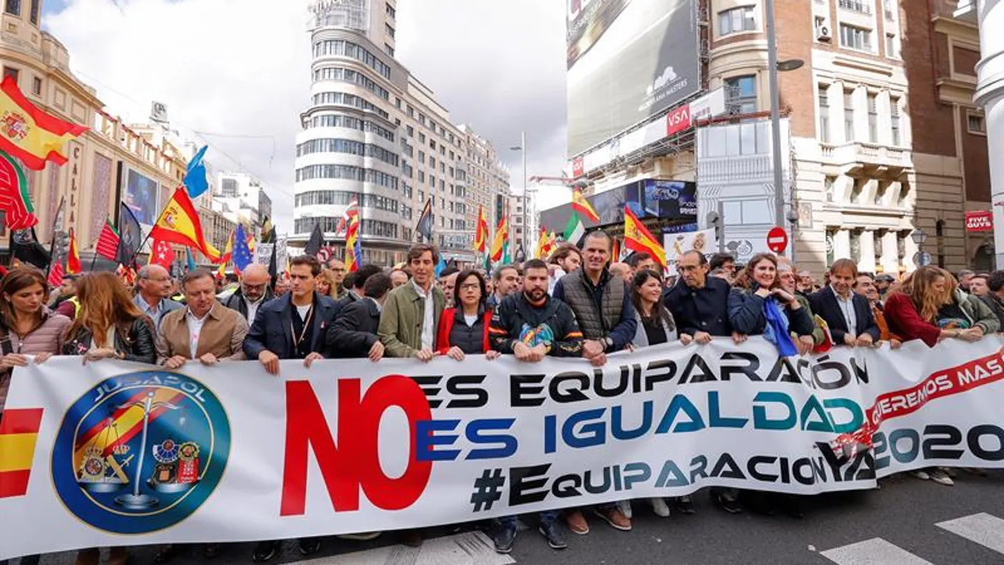 Manifestación de Jusapol por la equiparación salarial Manifestación de Jusapol por la equiparación salarial
