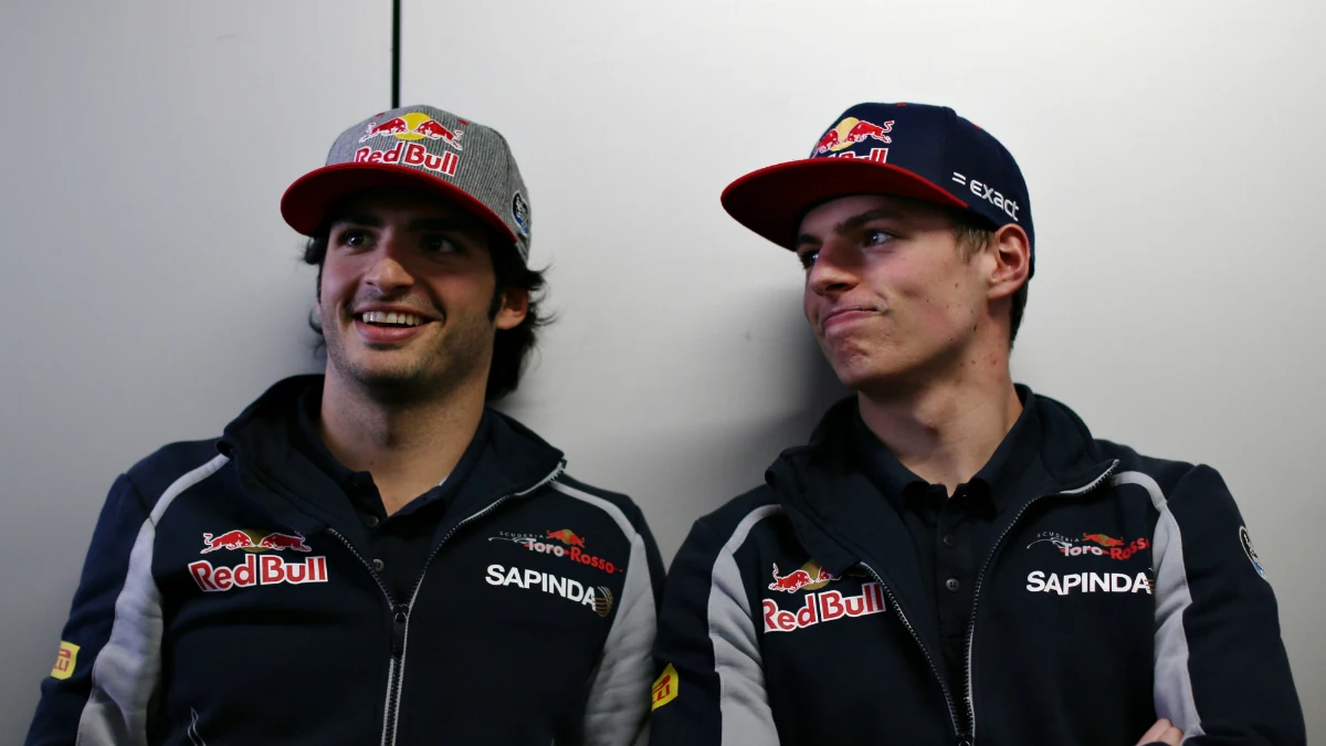 Carlos Sainz, junto a Max Verstappen en Toro Rosso