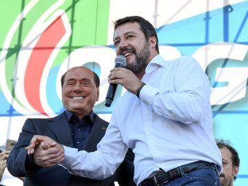 Salvini reúne a la derecha italiana y promete volver pronto al Gobierno Salvini reúne a la derecha italiana y promete volver pronto al Gobierno