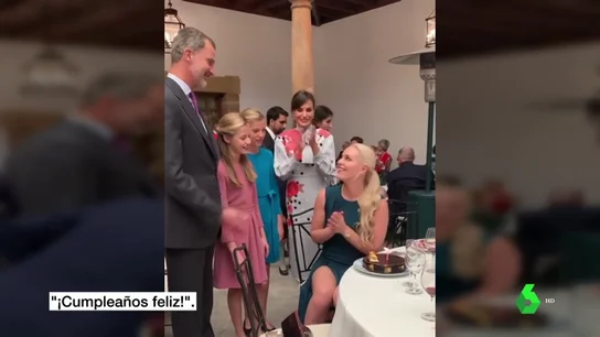 LINDSEYVONN LINDSEYVONN