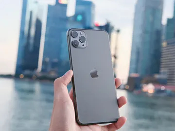 iPhone 11 Pro Max iPhone 11 Pro Max