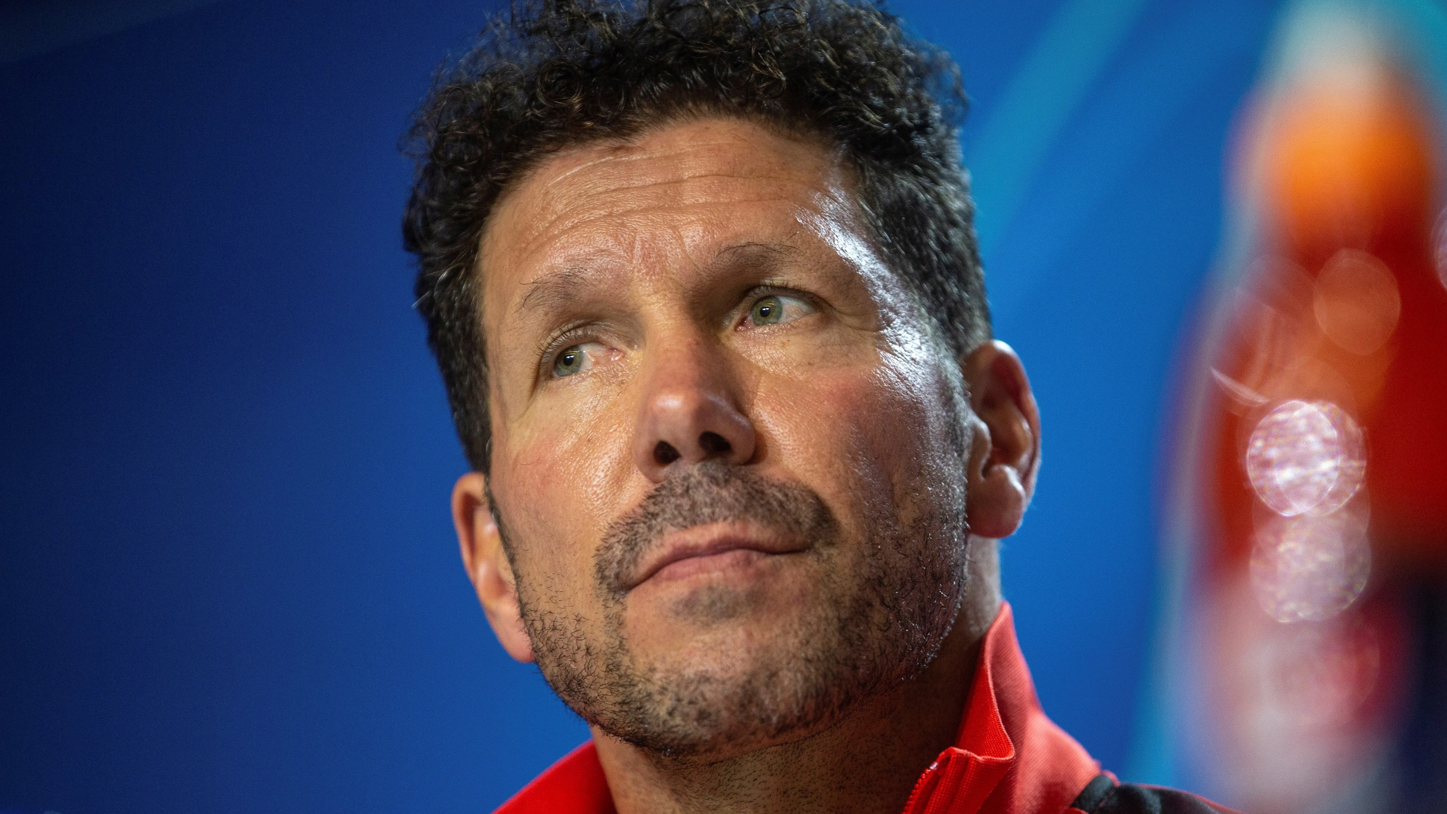 Simeone, en la rueda de prensa previa ante el Leverkusen. 