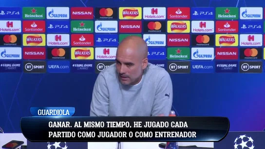 Un periodista se cansa de Pep Guardiola: "Cada año dices lo mismo" Un periodista se cansa de Pep Guardiola: "Cada año dices lo mismo"