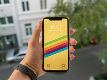 iPhone 11 iPhone 11