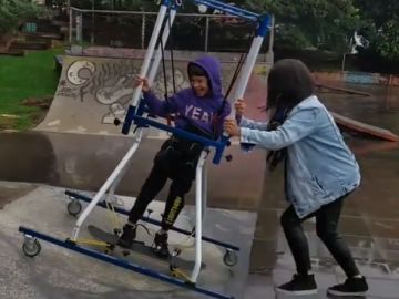 Joao Vicente, realizando 'skate' por primera vez a sus siete años Joao Vicente, realizando 'skate' por primera vez a sus siete años