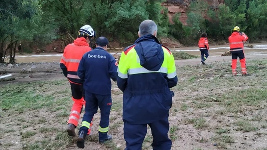 Los Bomberos reanudan el operativo de búsqueda Los Bomberos reanudan el operativo de búsqueda