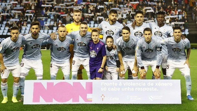 La pancarta del Celta contra la violencia de género