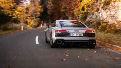 Audi R8 V10 RWD Audi R8 V10 RWD