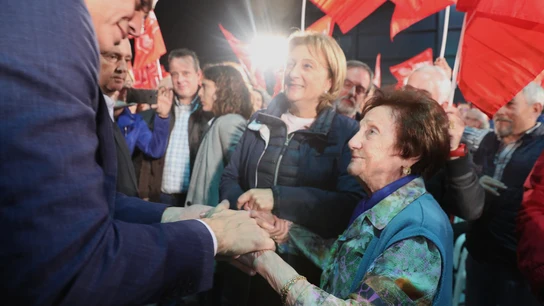 Sánchez saluda a Maricuela Sánchez saluda a Maricuela