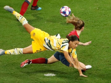 La estrella australiana Sam Kerr, en acción La estrella australiana Sam Kerr, en acción