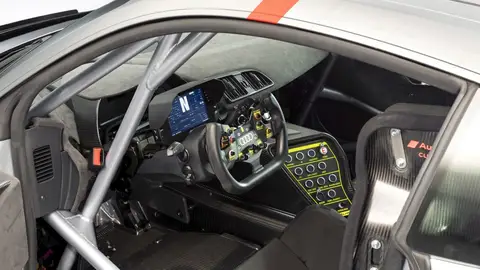 Audi R8 LMS GT4 Audi R8 LMS GT4