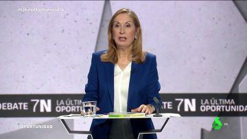 Ana Pastor (PP) responde a Inés Arrimadas: "Quién está en el centro lo deciden los españoles"