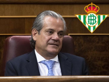 Marcos de Quinto y el Betis Marcos de Quinto y el Betis