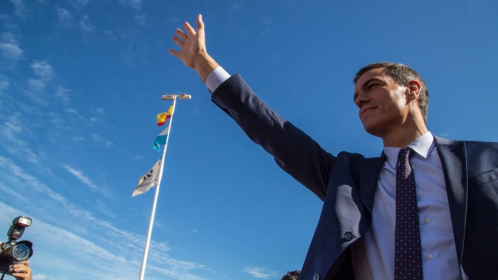 Pedro Sánchez en un acto electoral en Los Alcázares