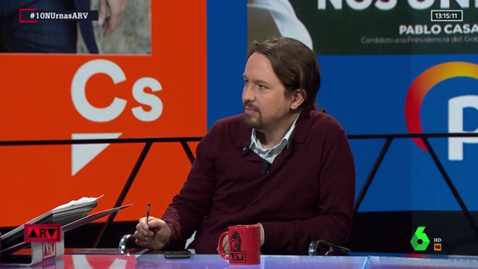 Pablo Iglesias: "Vamos a tender la mano al PSOE, a pesar de los reproches"