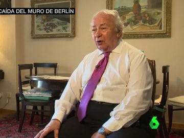 El corresponsal que dio en primicia la noticia de la caída del Muro de Berlín El corresponsal que dio en primicia la noticia de la caída del Muro de Berlín
