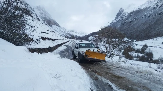 La nieve llega a puntos altos de León, Asturias y Cantabria La nieve llega a puntos altos de León, Asturias y Cantabria