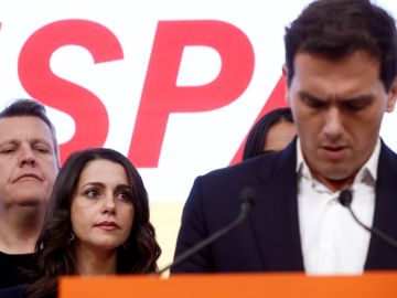 Elecciones generales 2019: Rivera dimite Elecciones generales 2019: Rivera dimite