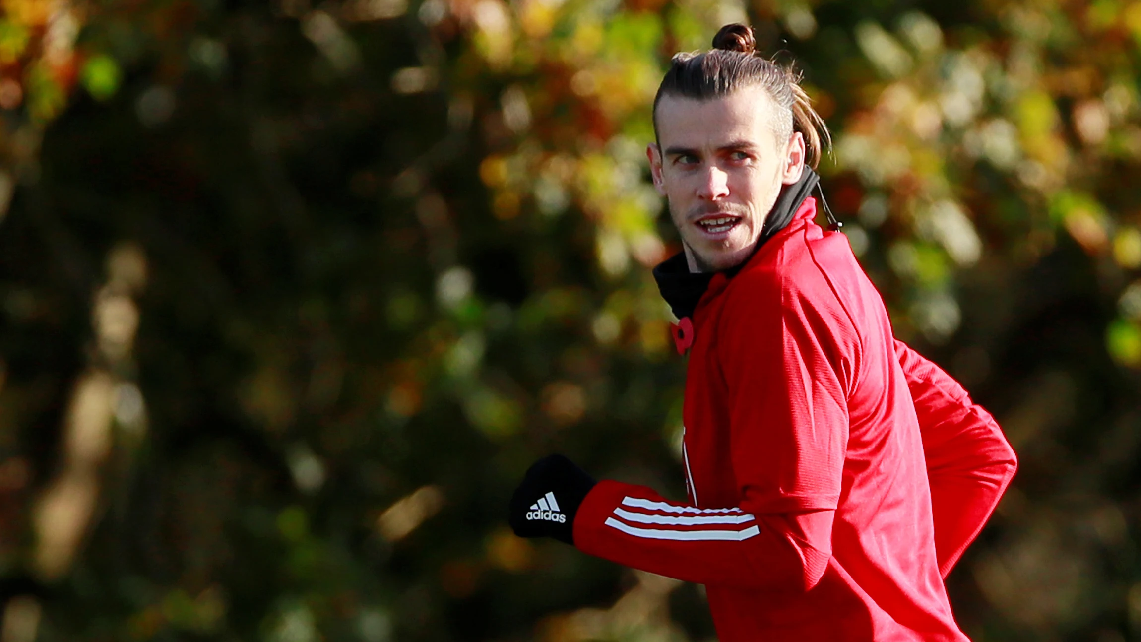 Gareth Bale, entrenando con Gales