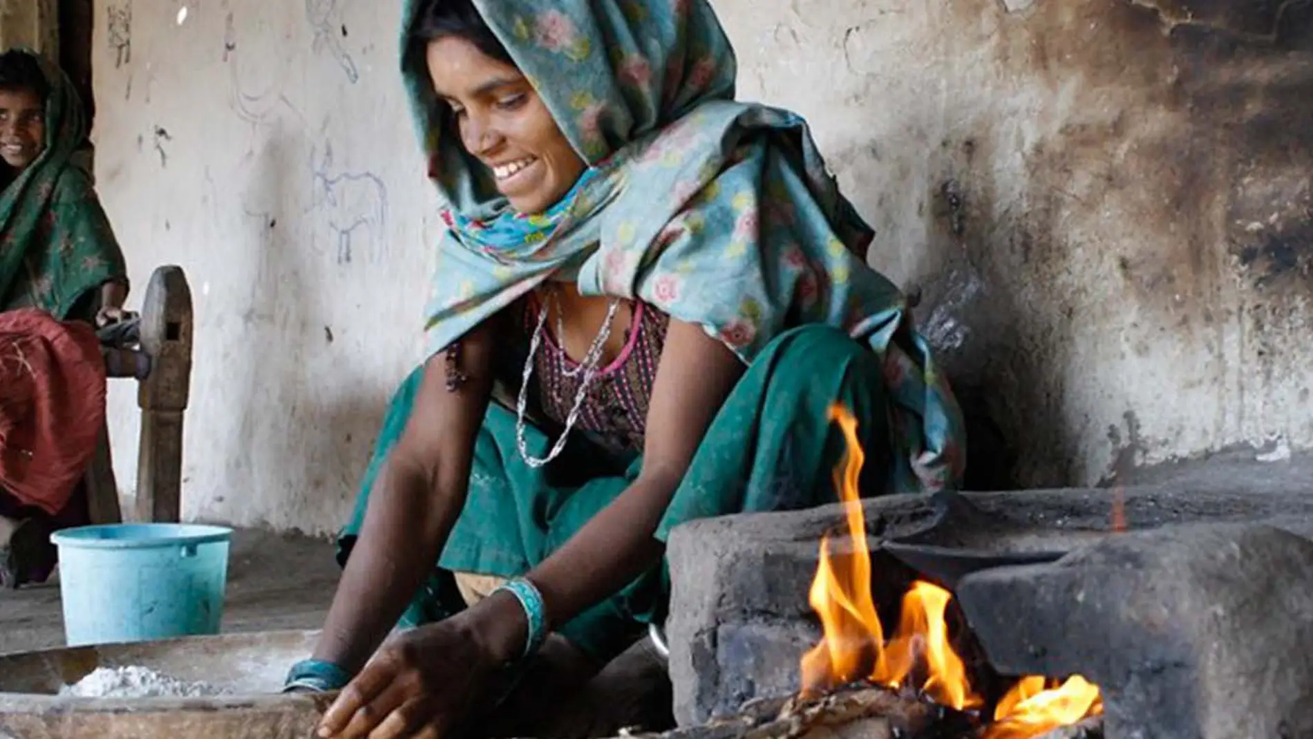 Entrar en la cocina es una de las prohibiciones que sufren en la India durante la menstruación.