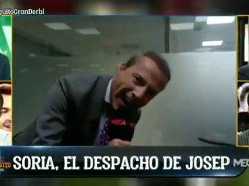 Cristóbal Soria se cuela en el despacho de Josep Pedrerol y descubre su secreto mejor guardado Cristóbal Soria se cuela en el despacho de Josep Pedrerol y descubre su secreto mejor guardado