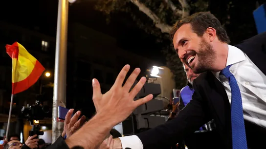 Pablo Casado celebra el resultado electoral en la sede de Génova Pablo Casado celebra el resultado electoral en la sede de Génova
