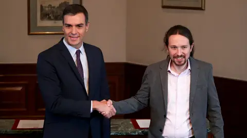 Pacto entre Pedro Sánchez y Pablo Iglesias Pacto entre Pedro Sánchez y Pablo Iglesias
