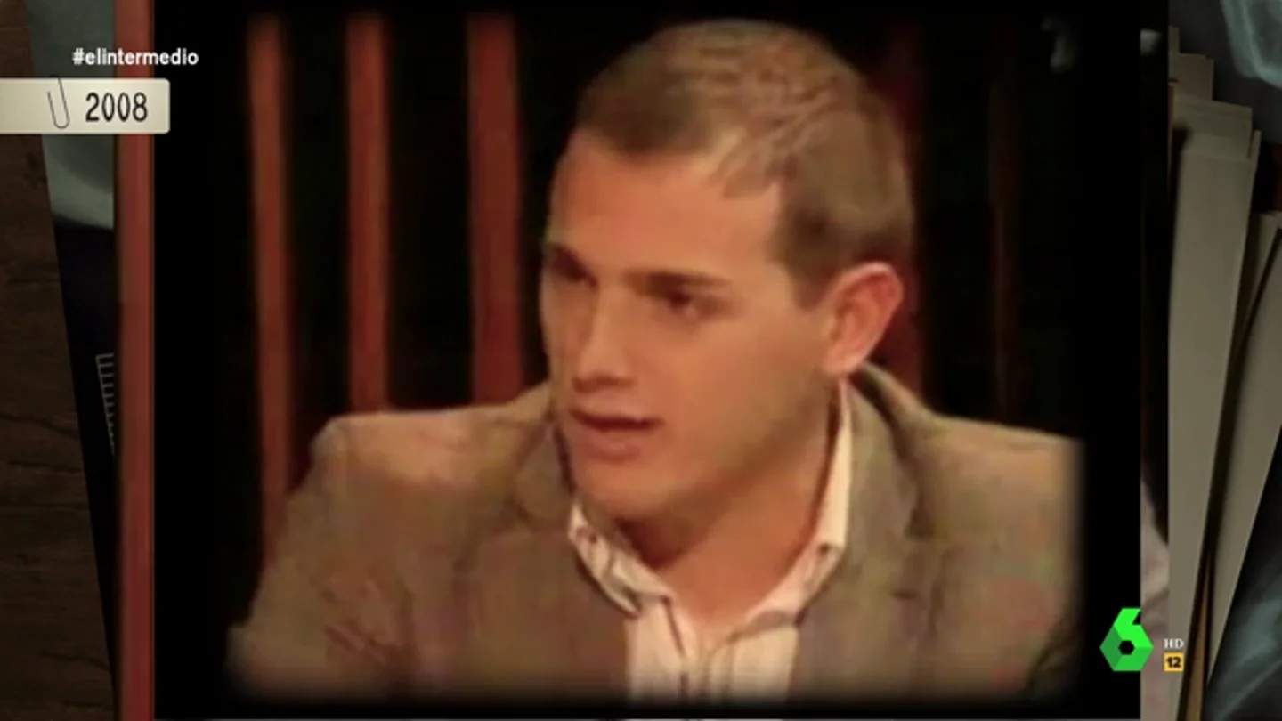 Albert Rivera, en 2008 Albert Rivera, "el increíble hombre cambiante": así cambiaba de opinión cada vez que le daba un "brote de fiebre naranja"