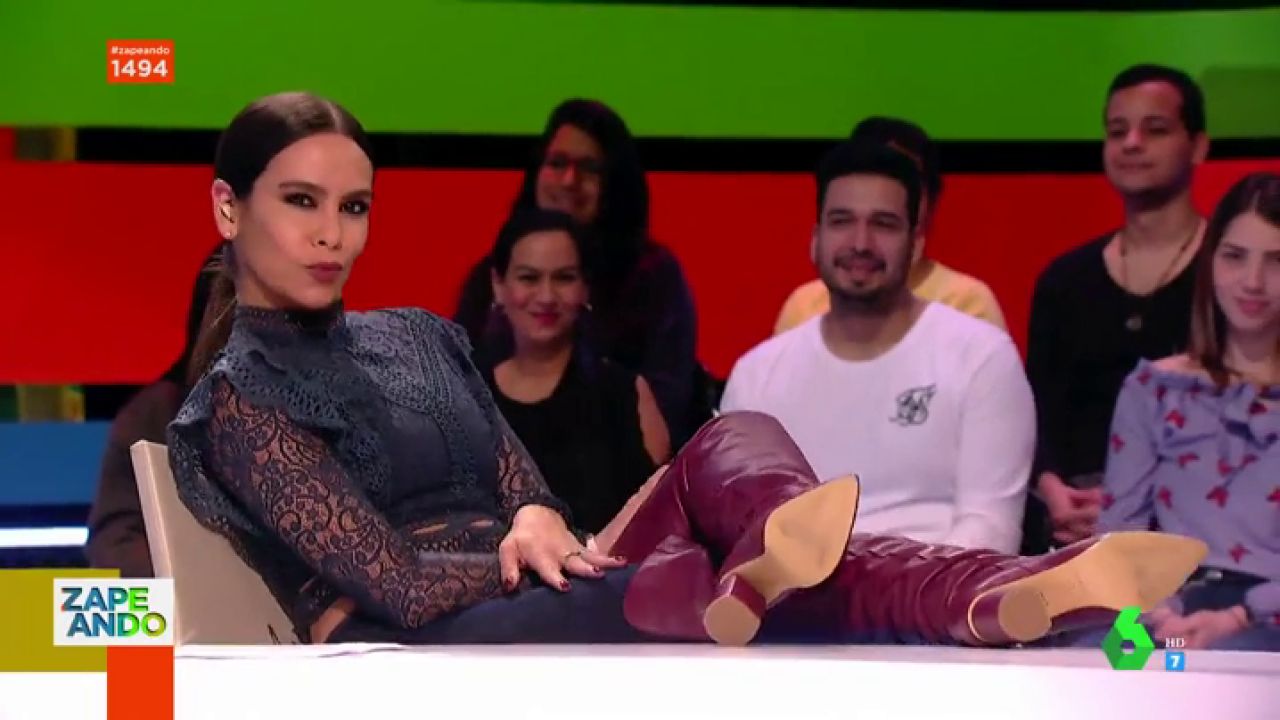 Cristina Pedroche, 'la gata con botas': así es su sensual look que  sorprende a Zapeando