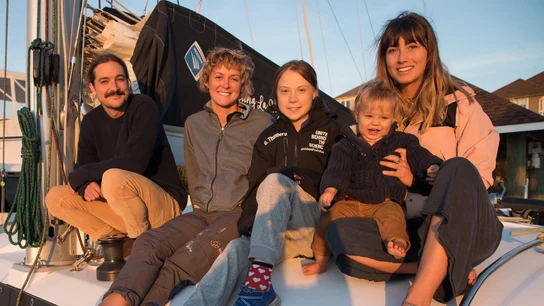 Greta Thunberg, a bordo del catamarán que la traerá hasta Europa Greta Thunberg, a bordo del catamarán que la traerá hasta Europa