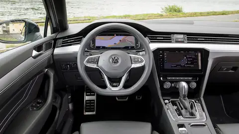 Passat Variant R Passat Variant R