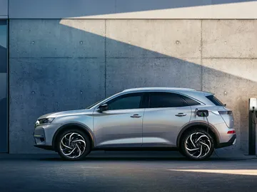 La firma automovilística fran DS7 Crossback E-Tense 4x4 La firma automovilística fran DS7 Crossback E-Tense 4x4