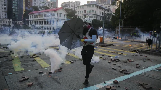 Gas lacrimógeno en Hong Kong durante las protestas Gas lacrimógeno en Hong Kong durante las protestas