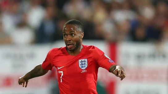 Sterling, con Inglaterra Sterling, con Inglaterra