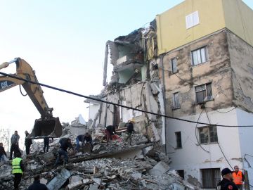 Albania vive el peor terremoto en 40 años Albania vive el peor terremoto en 40 años