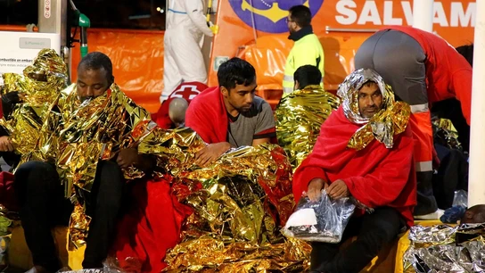 Llegada de los inmigrantes al puerto de Melilla Llegada de los inmigrantes al puerto de Melilla