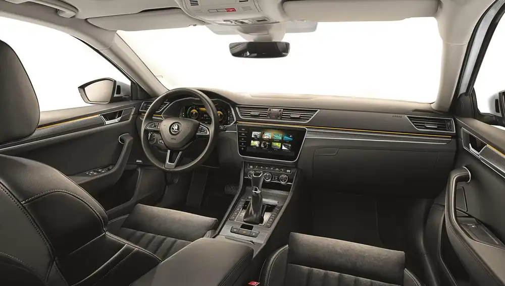 Skoda Superb híbrido