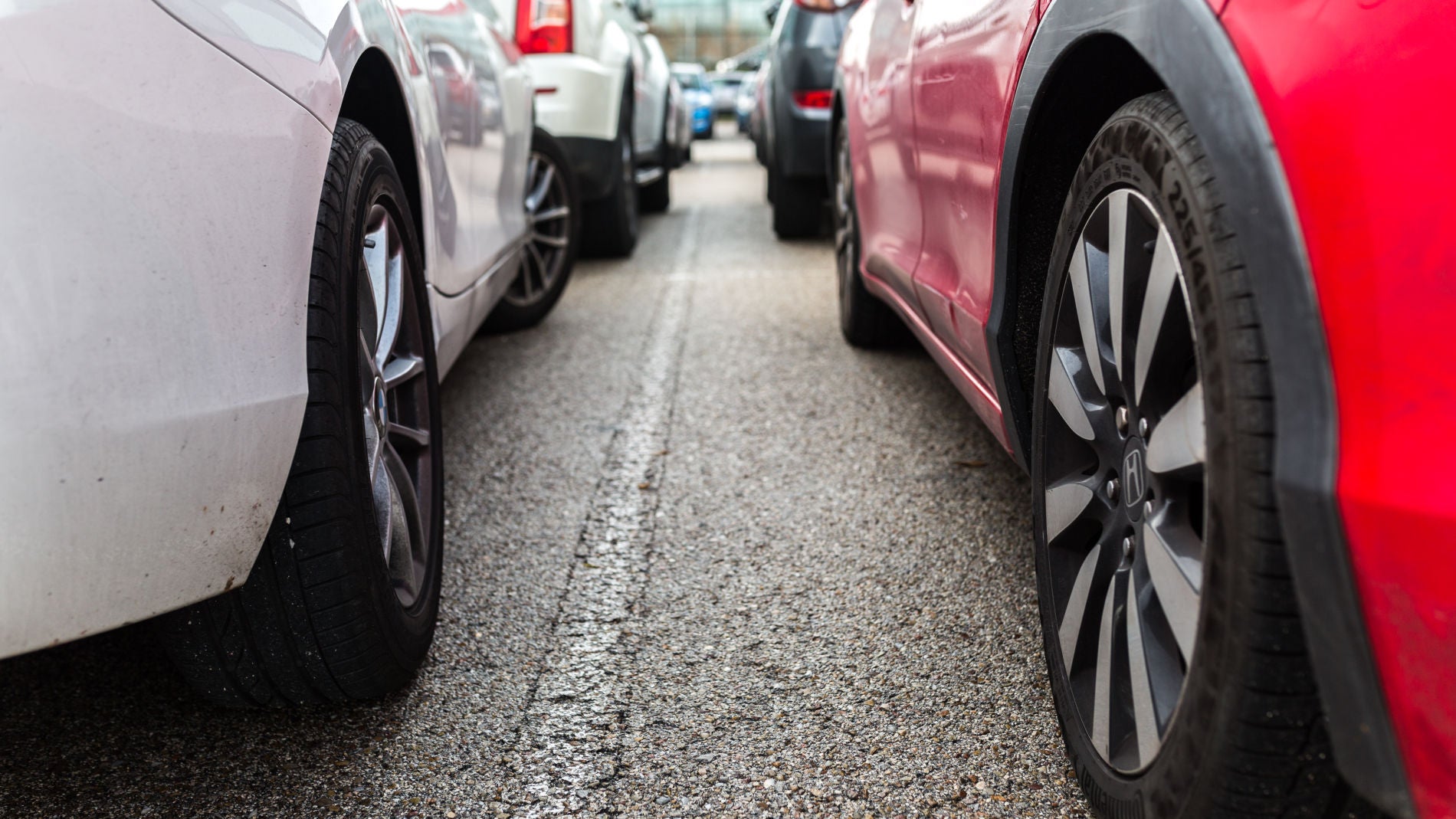 El truco de la moneda: c&oacute;mo saber si debes cambiar los neum&aacute;ticos