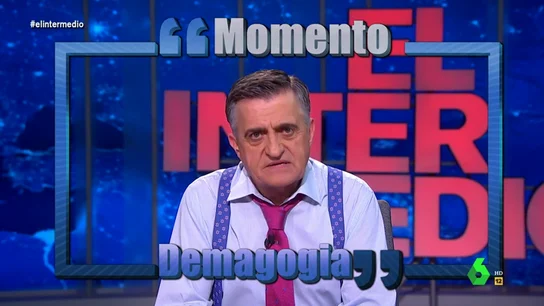 El "momento demagogia" de Wyoming: "Mientras gastan miles en luces de Navidad, muchos hogares no pueden pagar la calefacción" El "momento demagogia" de Wyoming: "Mientras gastan miles en luces de Navidad, muchos hogares no pueden pagar la calefacción"