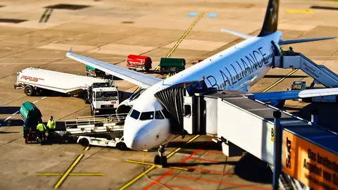 Aterrizamos en Zaventem, aeropuerto de Bruselas Aterrizamos en Zaventem, aeropuerto de Bruselas