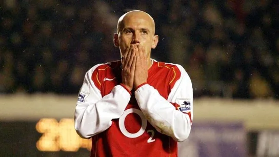 Cygan en un partido disputado con el Arsenal Cygan en un partido disputado con el Arsenal