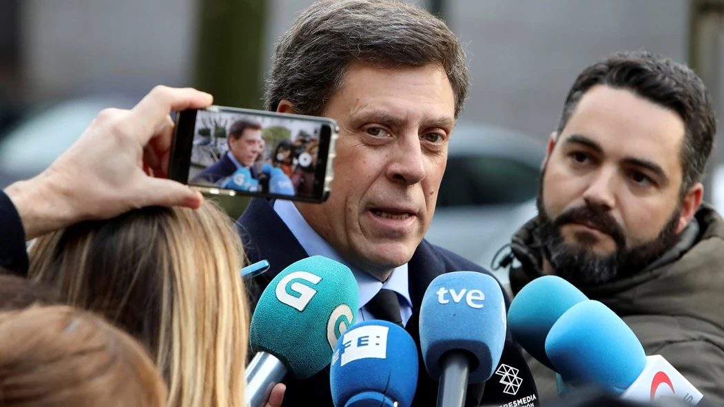 Juan Carlos Quer ante los medios Juan Carlos Quer ante los medios