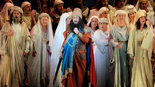El tenor Plácido Domingo durante el ensayo general ópera de Verdi "Nabucco" en el Palau de les Arts de Valencia.  El tenor Plácido Domingo durante el ensayo general ópera de Verdi "Nabucco" en el Palau de les Arts de Valencia.